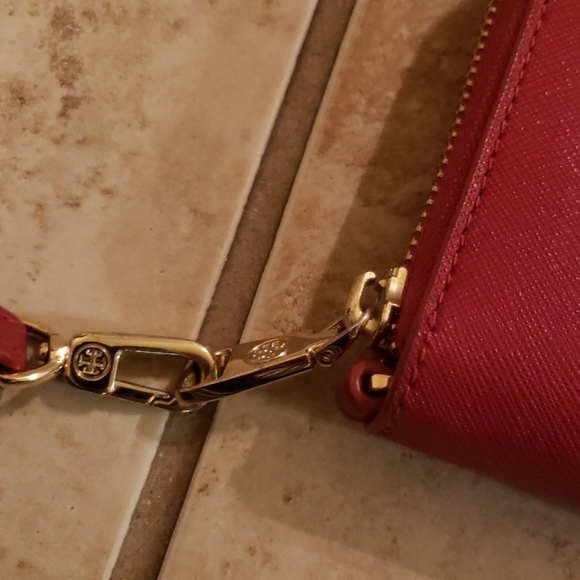 Tory Burch - Picture 3 of 6